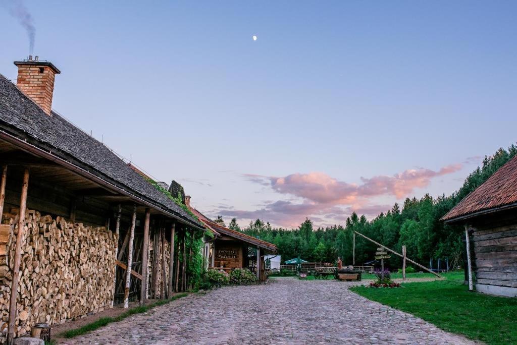 Gosciniec Folwark Nadawki Bed & Breakfast Sienkiewicze Dış mekan fotoğraf